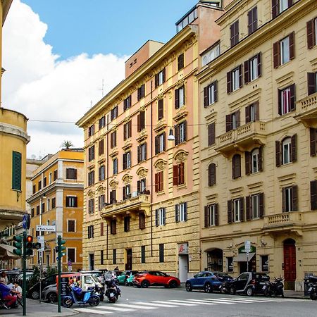 Porta Castello Charme Apartment Рим Екстериор снимка