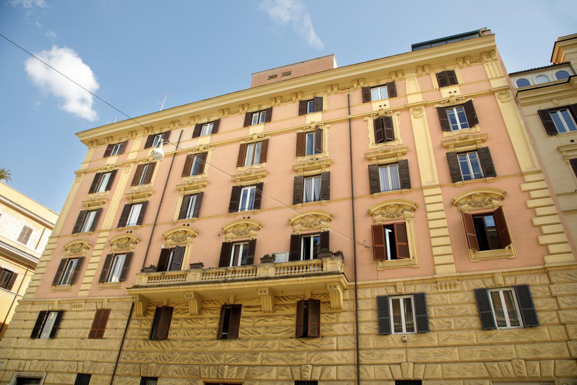 Porta Castello Charme Apartment Рим Екстериор снимка